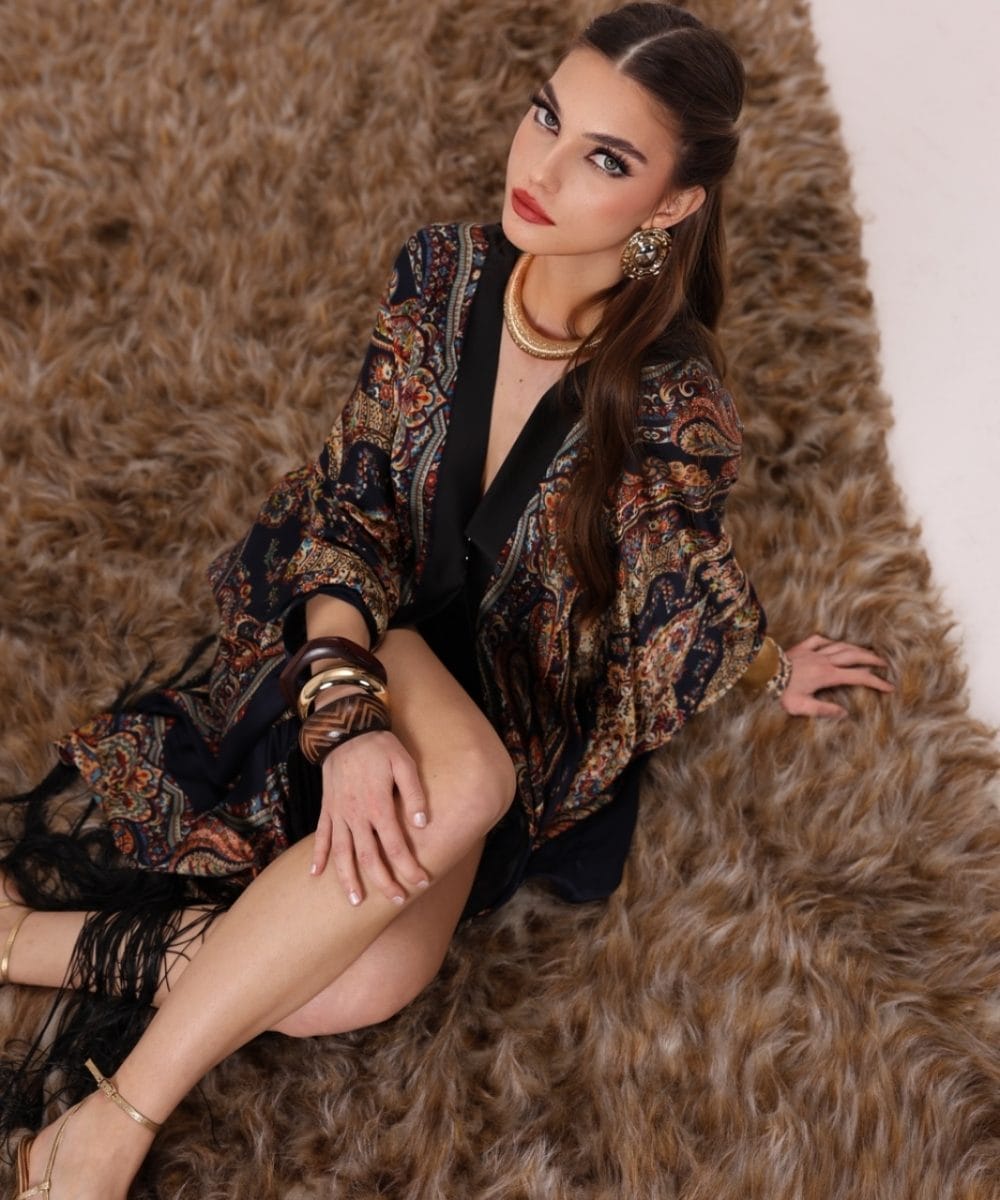 Saf ipek Alhambra Nights elbise detay görünüm püskül ve desen yapısı