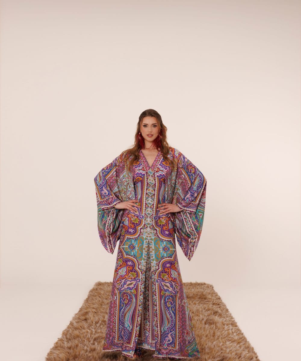 Royal Alhambra ipek maxi kaftan elbise geniş kol detaylı görünüm