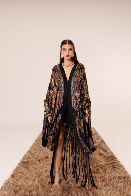 Püskül detaylı saf ipek Alhambra Nights kaftan elbise ön görünüm